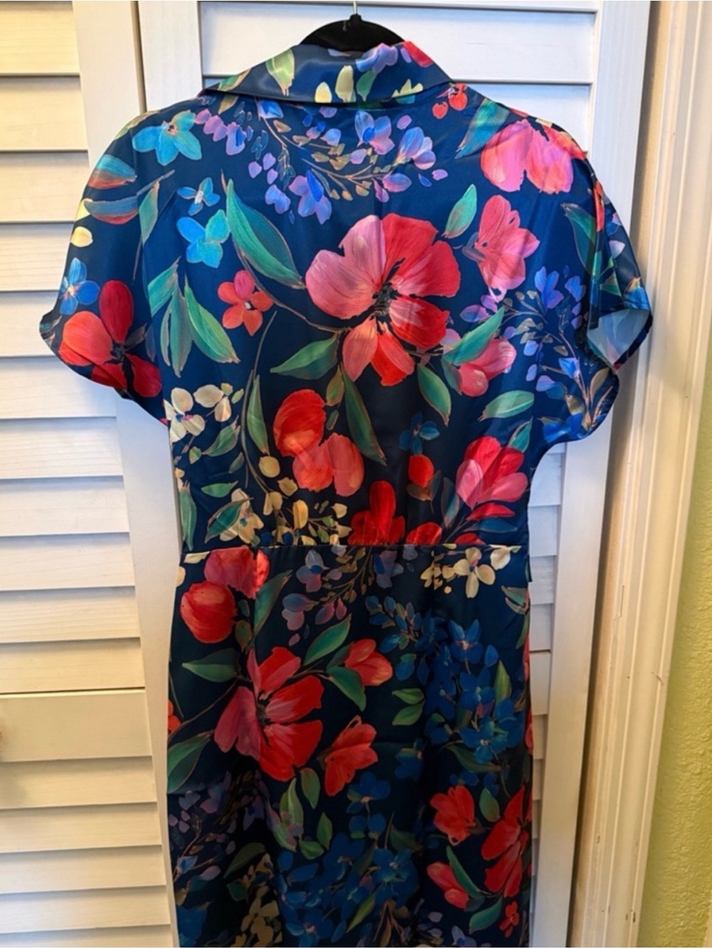PRICE DROP! Navy Floral Garden Full Button-Front Dress NWT M - Picture 4 of 7